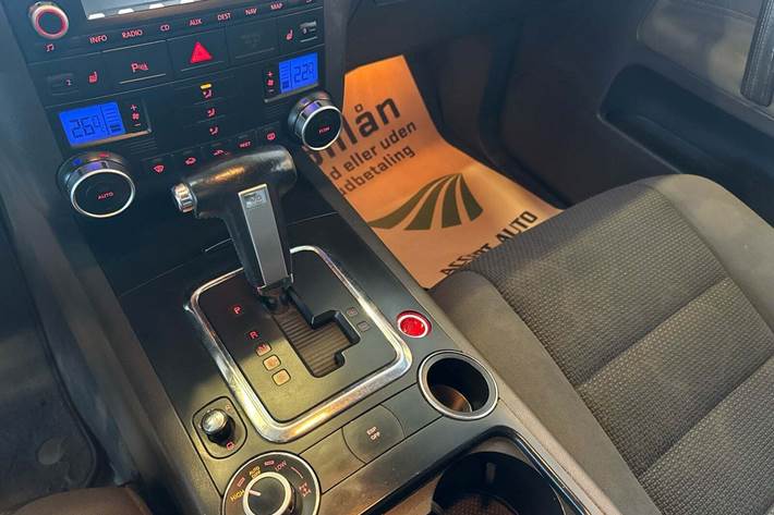 Sort VW Touareg fra 2007