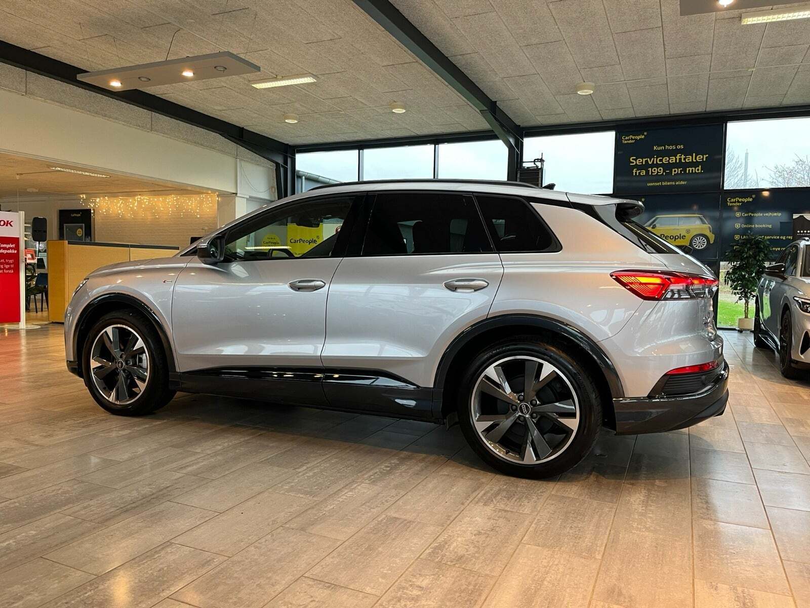 Audi Q4 e-tron 45 S-line