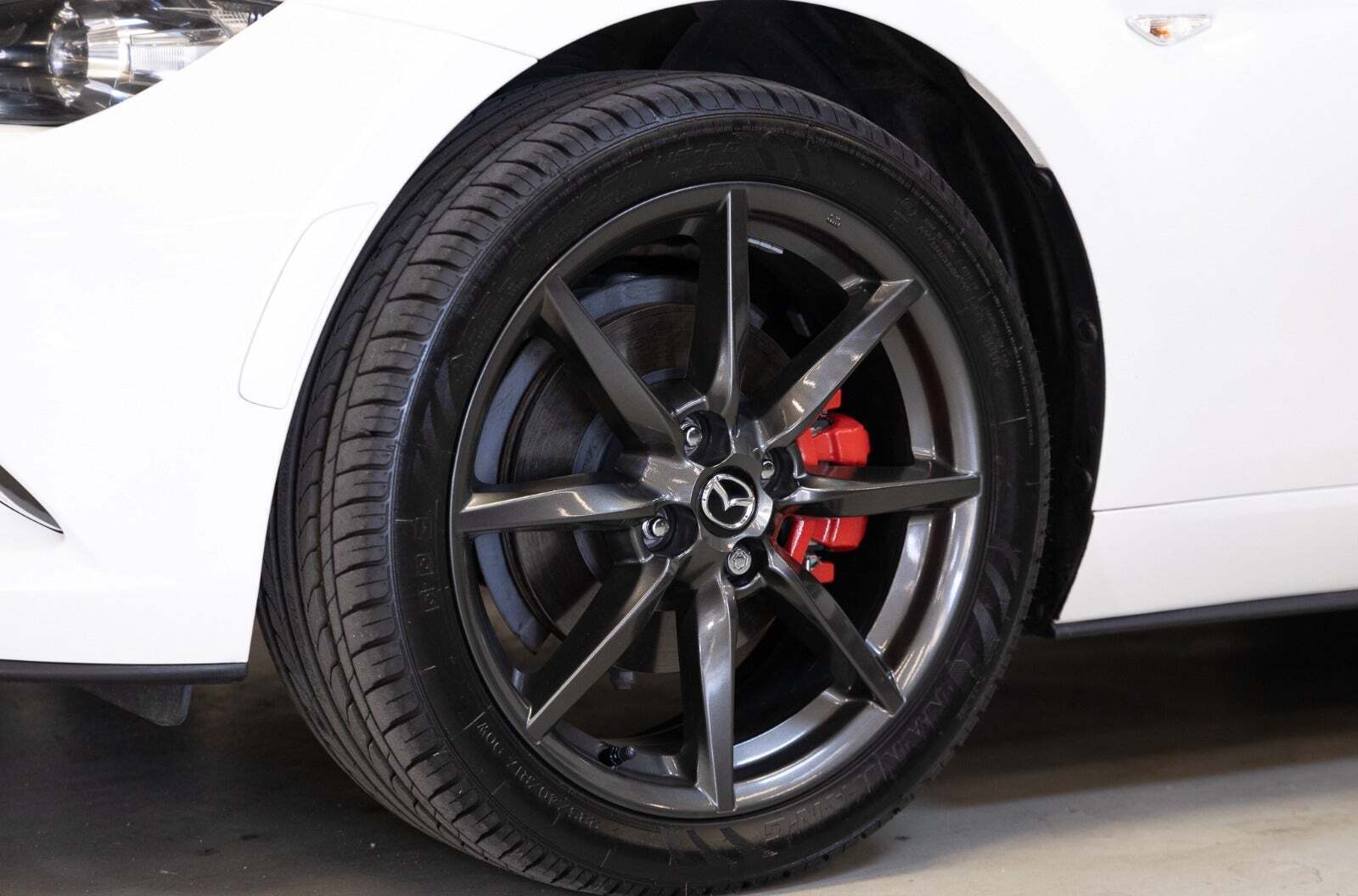 Mazda MX-5 2,0 SkyActiv-G 160 Roadster Sport