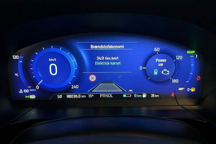 Grå Ford Kuga fra 2020