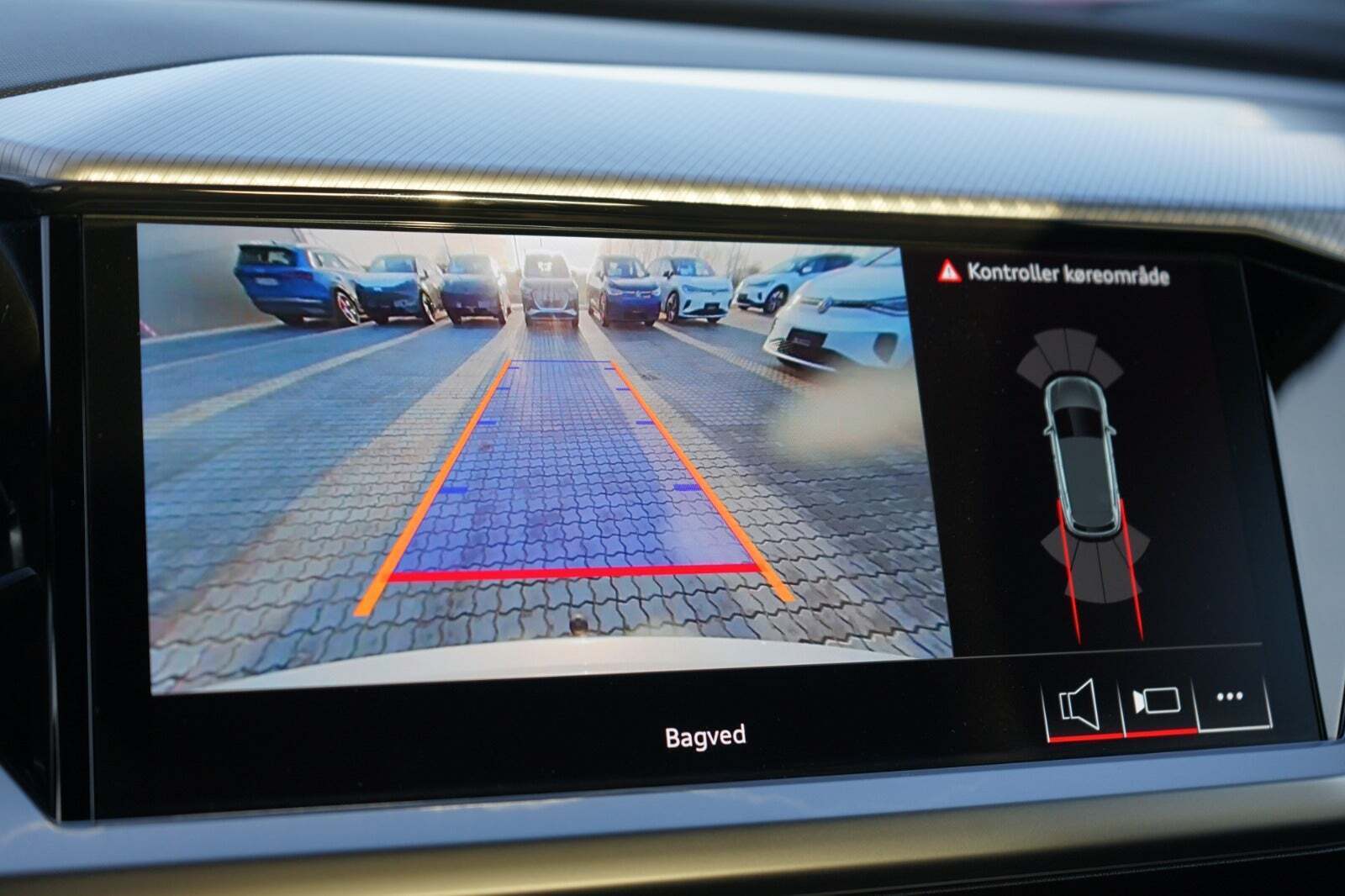 Audi Q4 e-tron 45 S-line