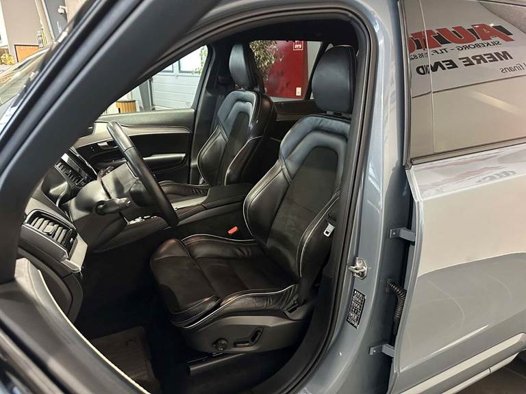 Volvo XC90 2,0 B5 235 R-Design aut. AWD 7prs