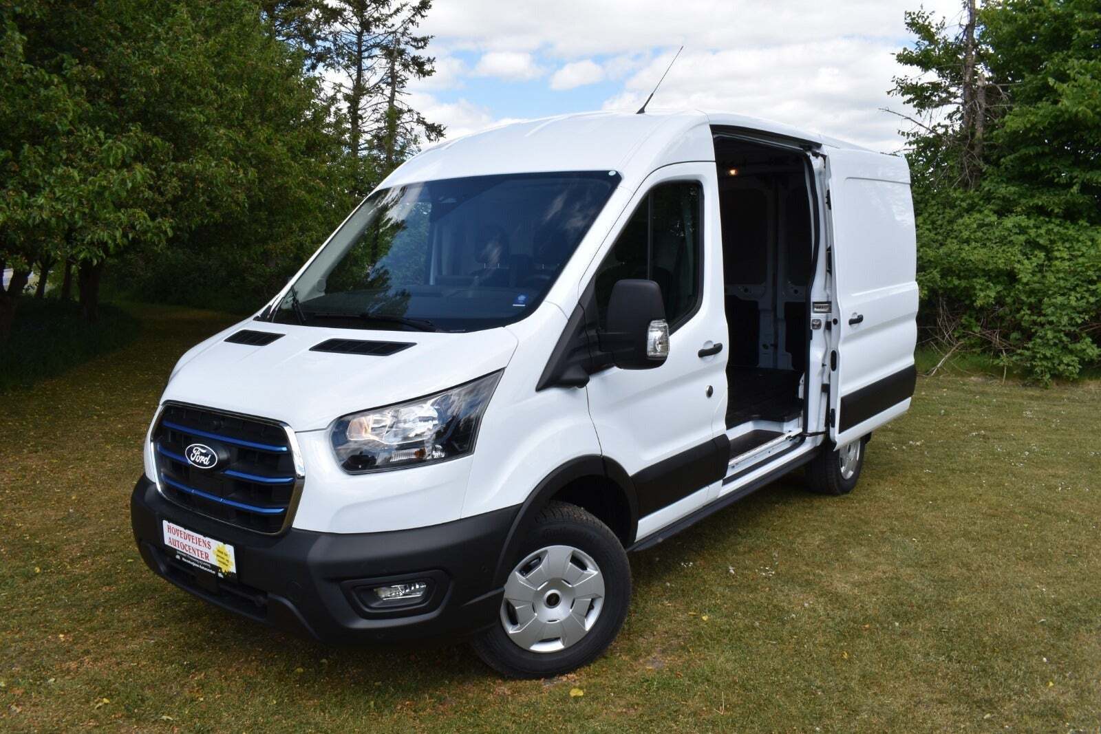 Ford E-Transit 350 L2 Van 68 Trend H2 RWD