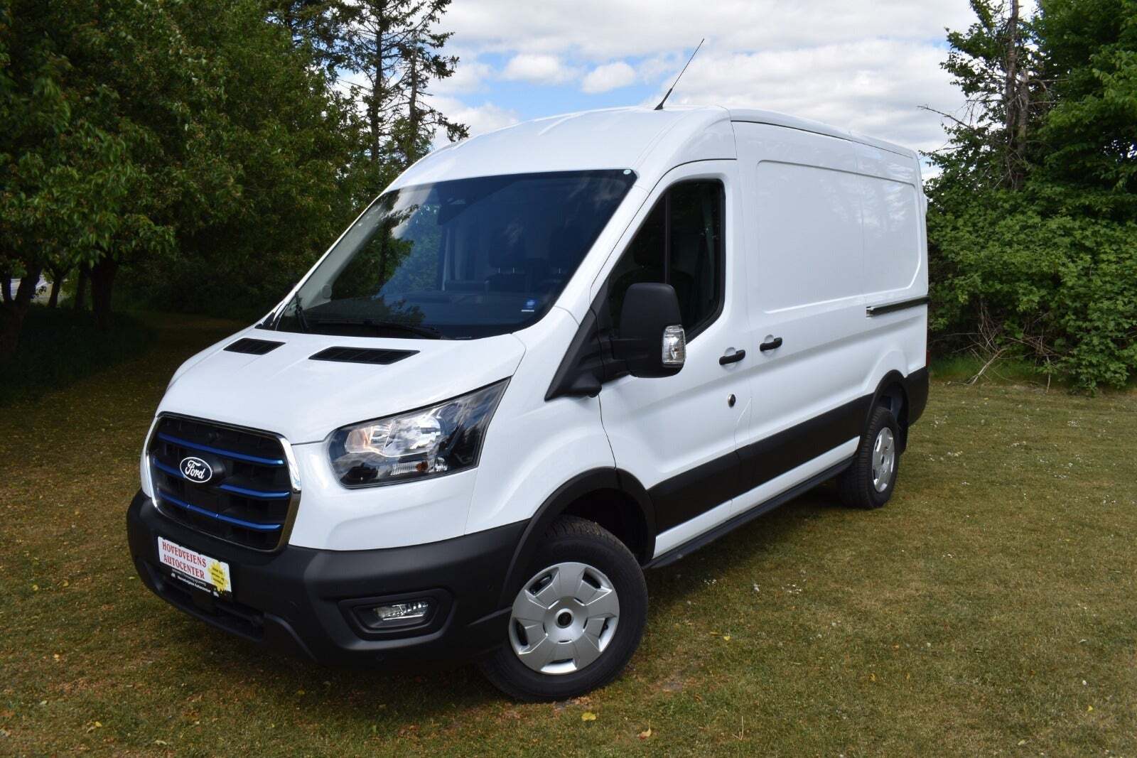 Ford E-Transit 350 L2 Van 68 Trend H2 RWD