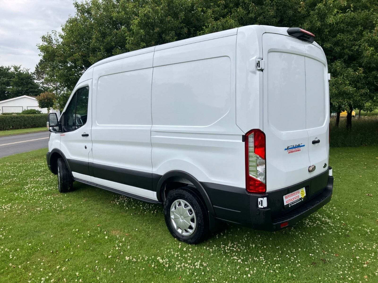 Ford E-Transit 350 L2 Van 68 Trend H2 RWD