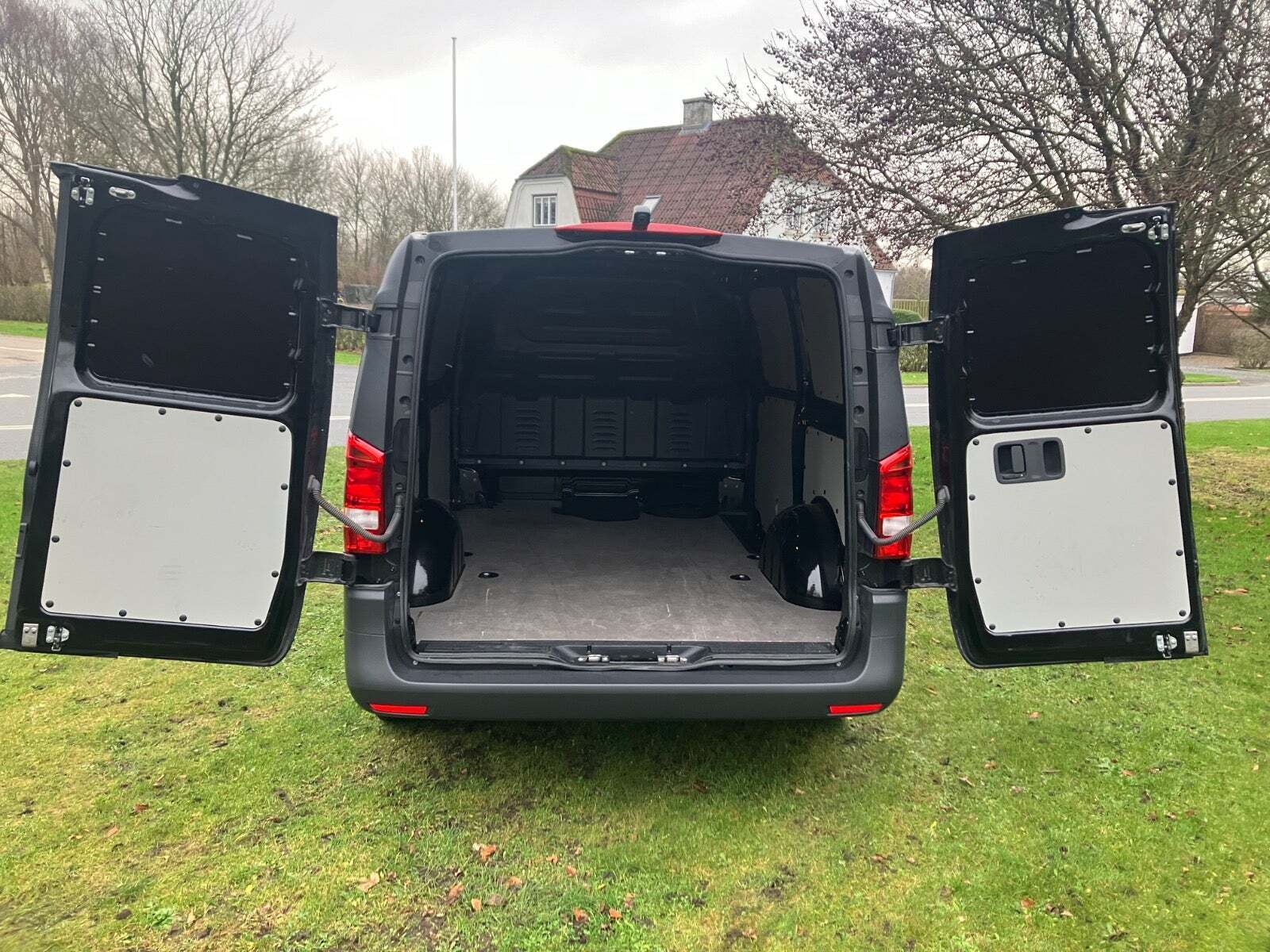 Mercedes eVito 112 Complete L