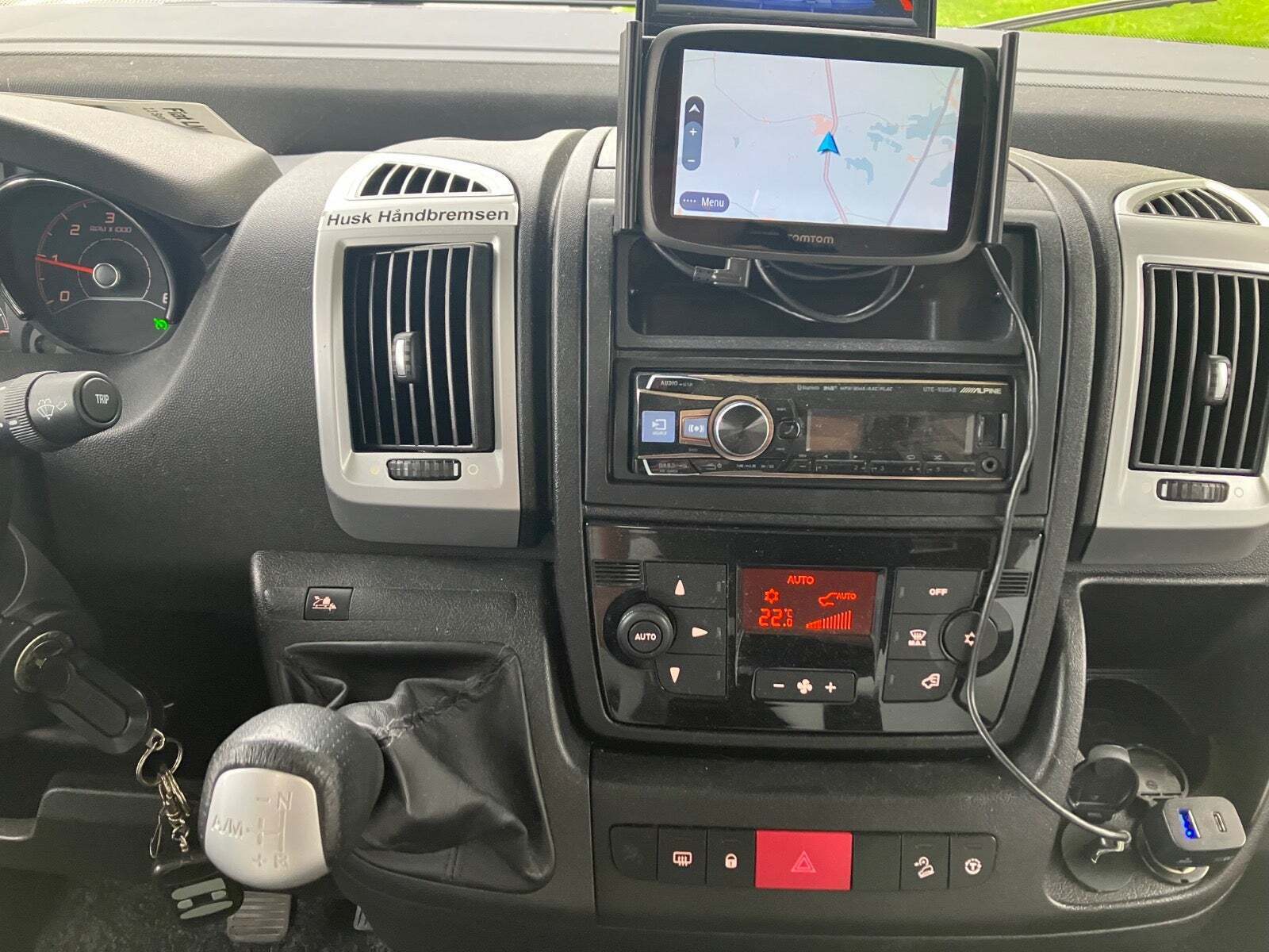 Hvid Fiat LMC fra 2017