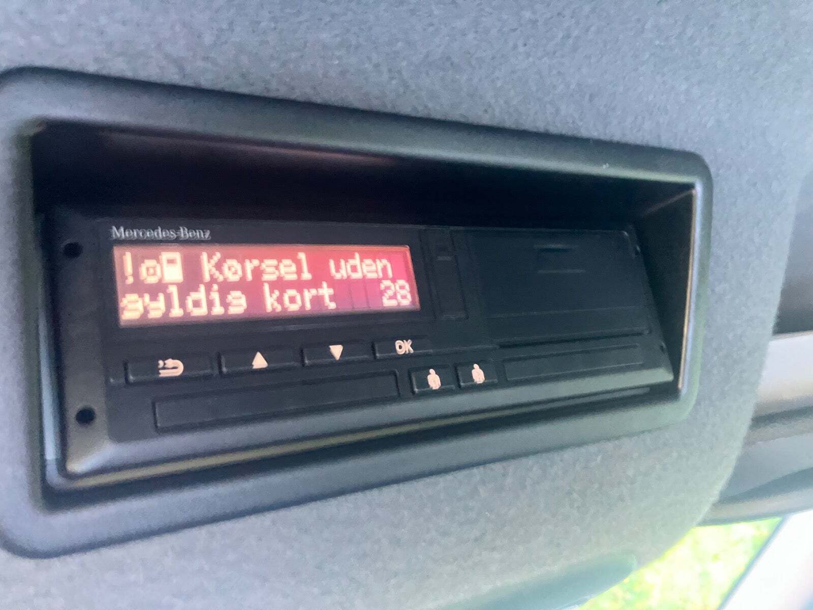 Hvid Mercedes Sprinter 516 fra 2020