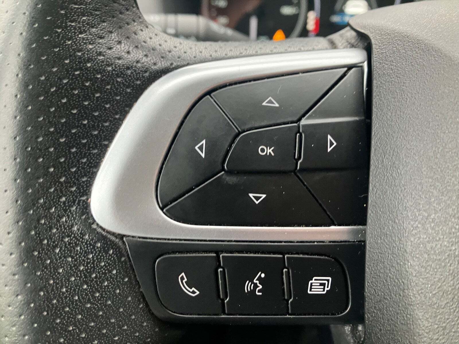 Hvid Iveco Daily fra 2022