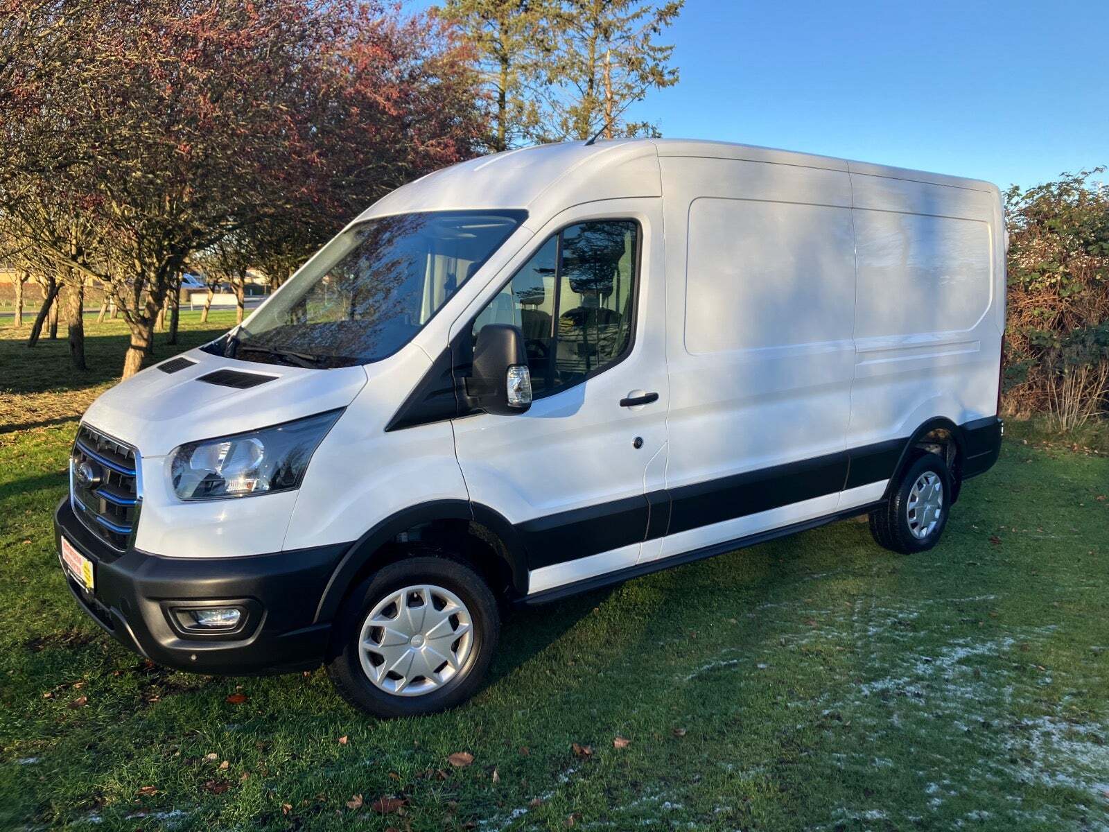 Ford E-Transit 350 L3 Van 68 Trend H2 RWD