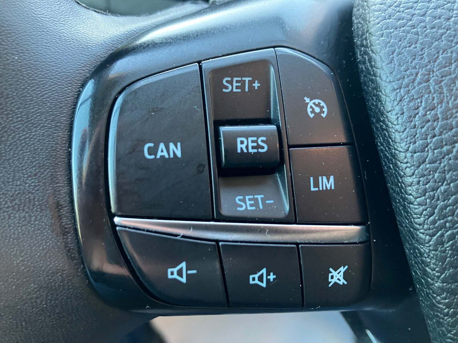 Hvid Ford E-Transit 350 L3 Van fra 2023