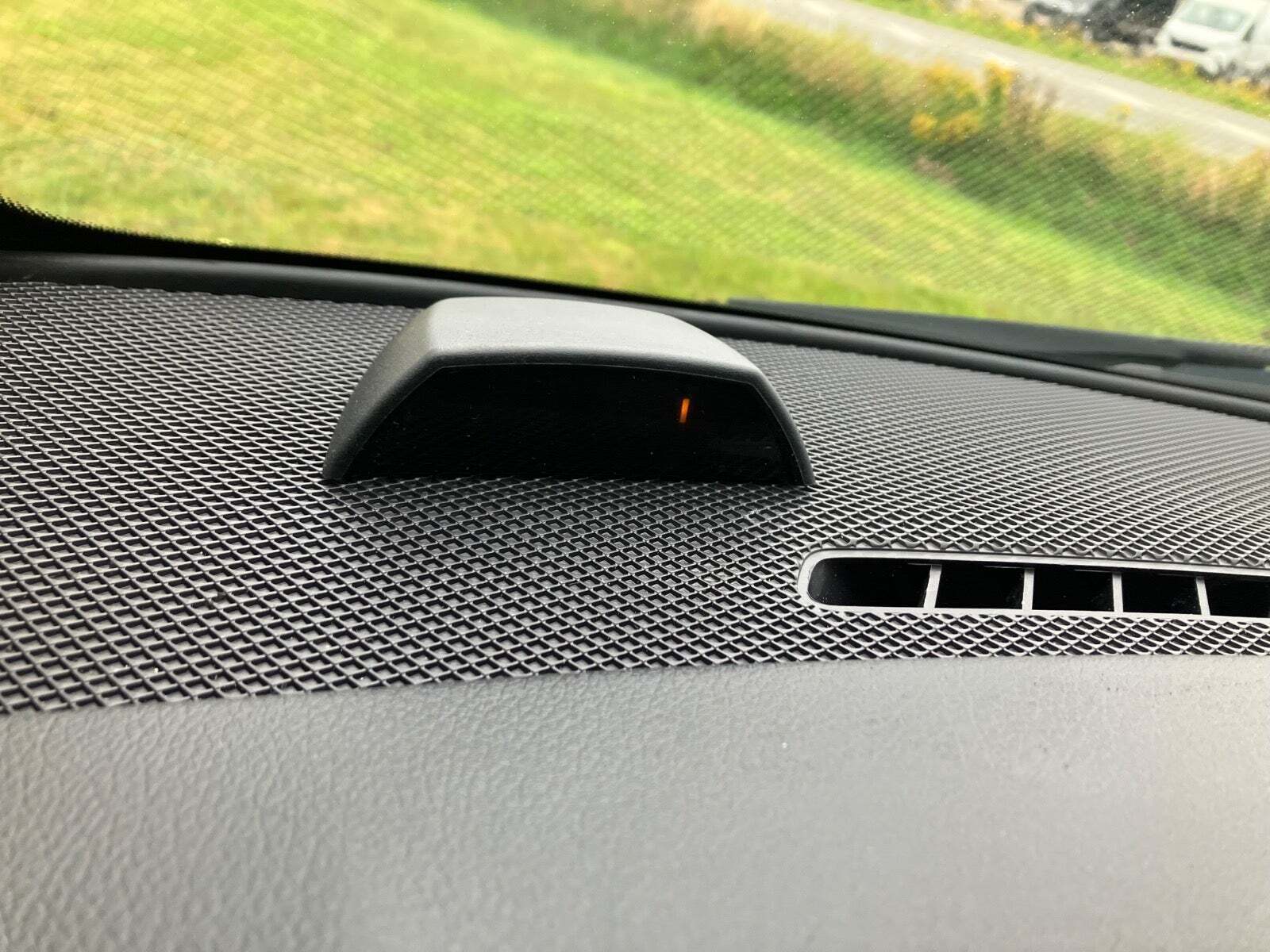 Grå Mercedes Vito 119 fra 2021