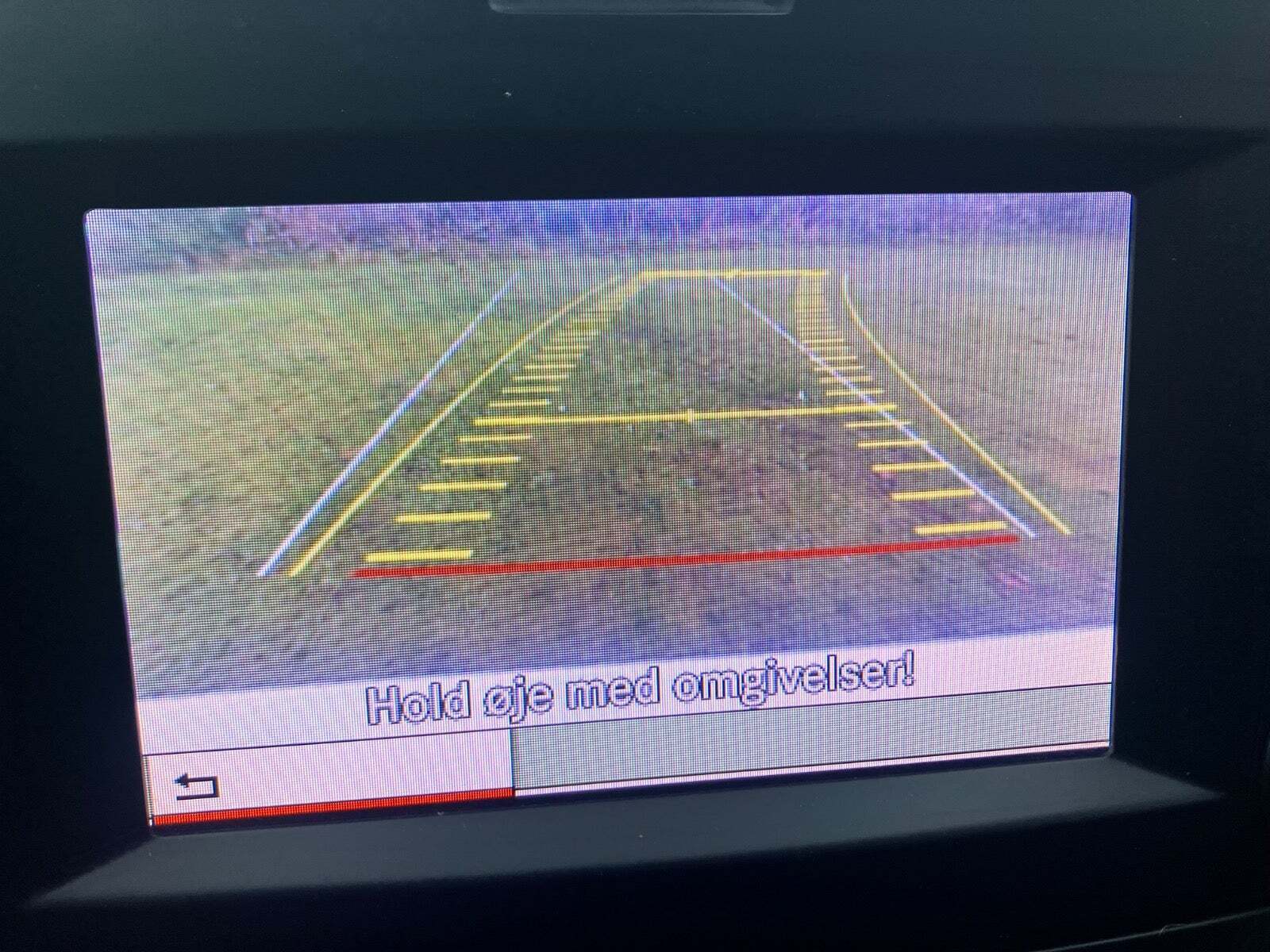 Hvid Mercedes eVito 111 fra 2020 set udefra