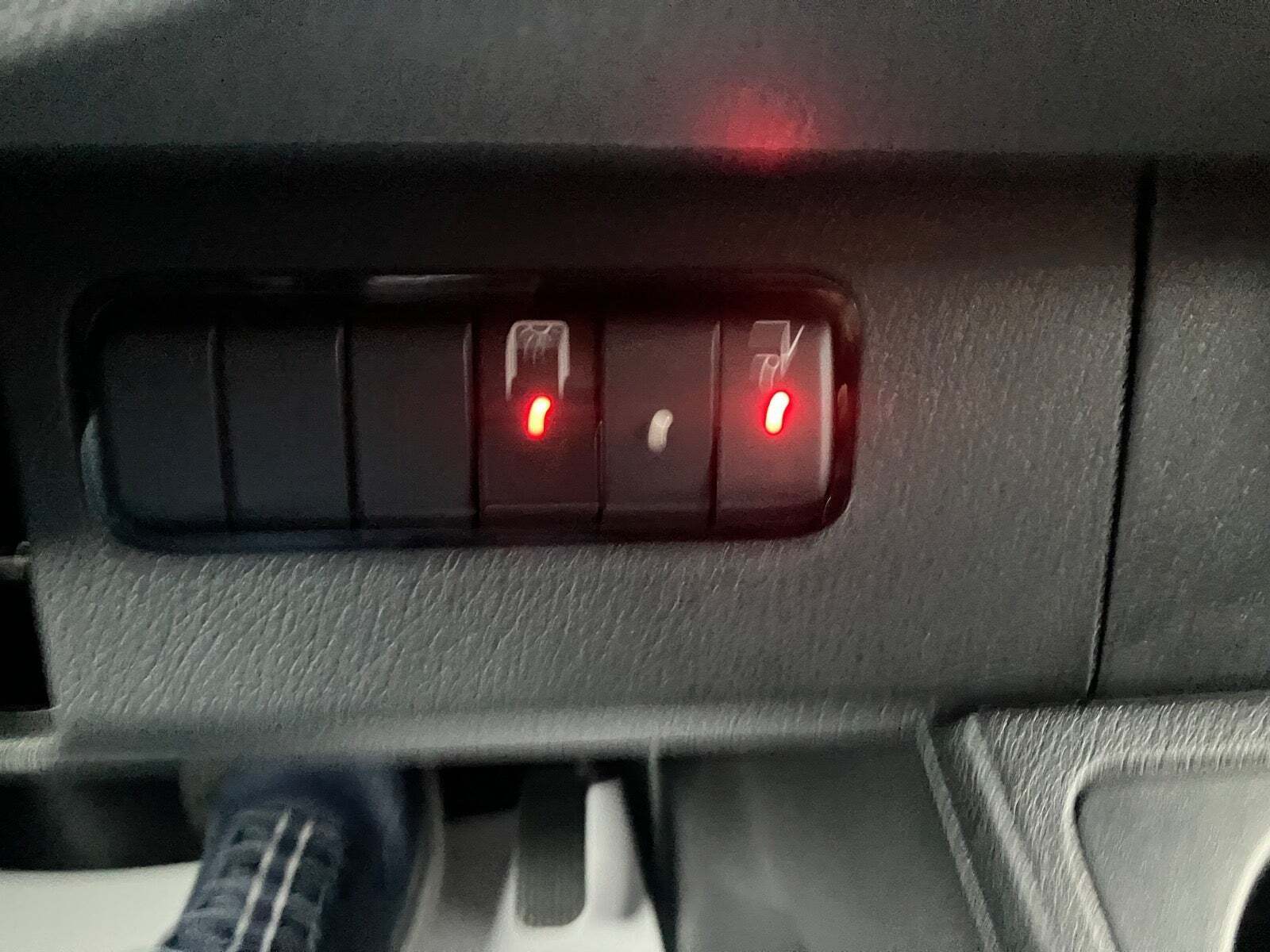 Sort Mercedes Sprinter 317 fra 2024