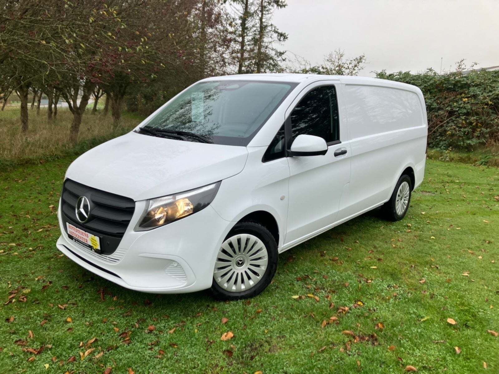 Mercedes Vito 114 2,0 CDi A2 Kassevogn PRO aut. RWD