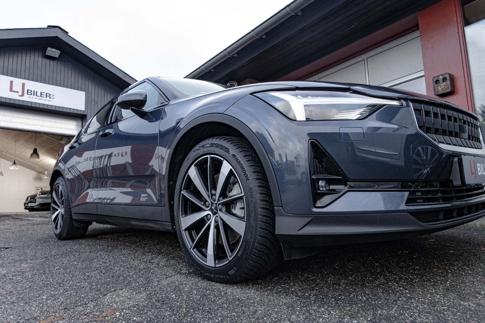 Grøn Polestar 2 fra 2020