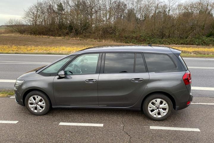 Grå Citroën Grand C4 SpaceTourer fra 2019