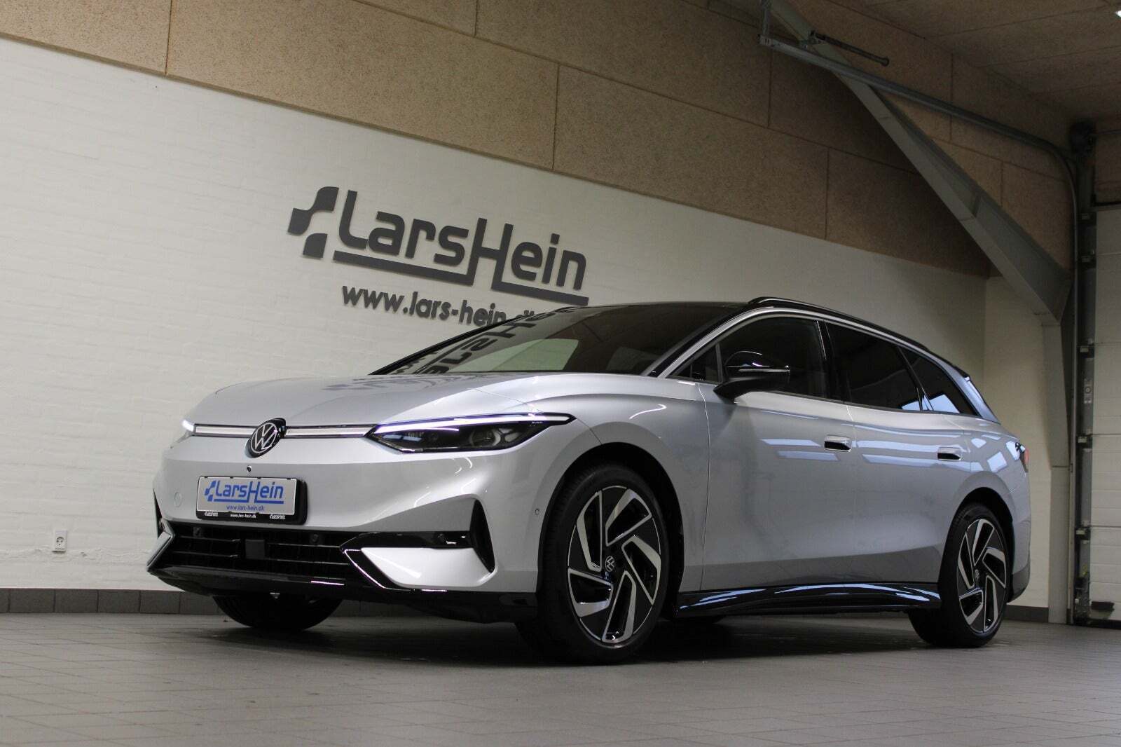 VW ID.7 77 Style Tourer