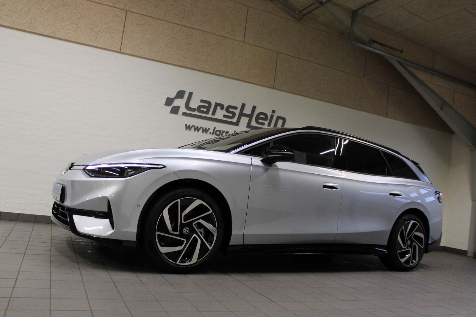 VW ID.7 77 Style Tourer