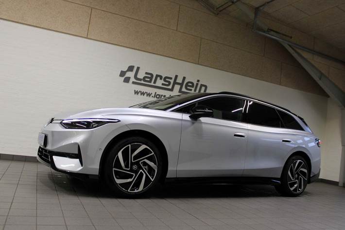 Sølv VW ID.7 fra 2025