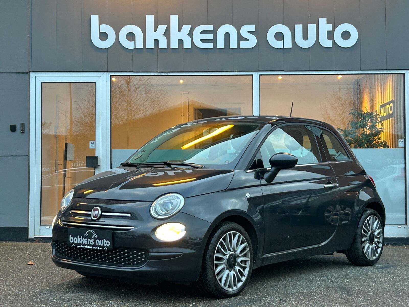 Fiat 500 0,9 TwinAir 80 Beauty Black