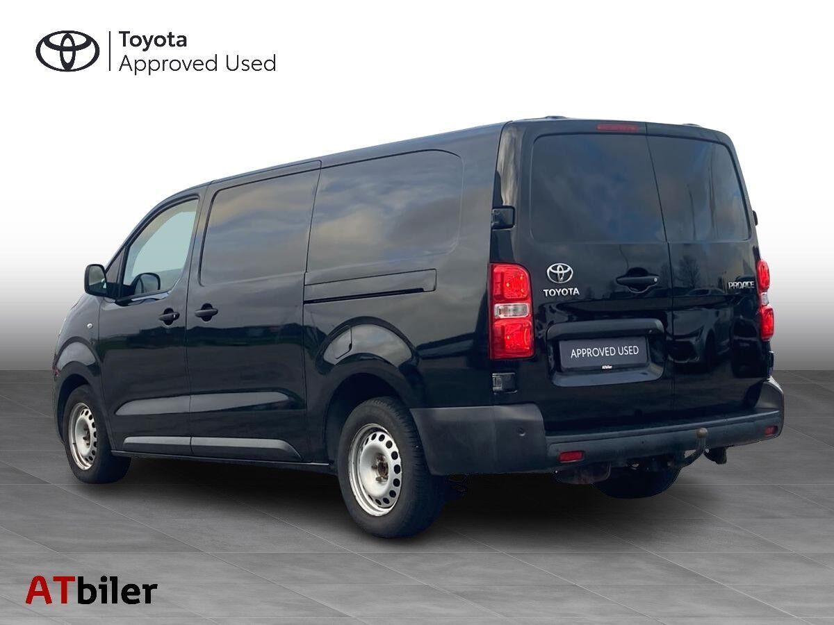 Toyota ProAce 2,0 Long D Comfort Master m/dobbelt skydedør & bagklap 122HK Van 8g Aut.