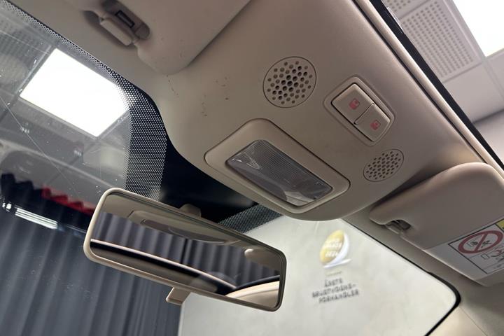 Grå Fiat 500C fra 2016