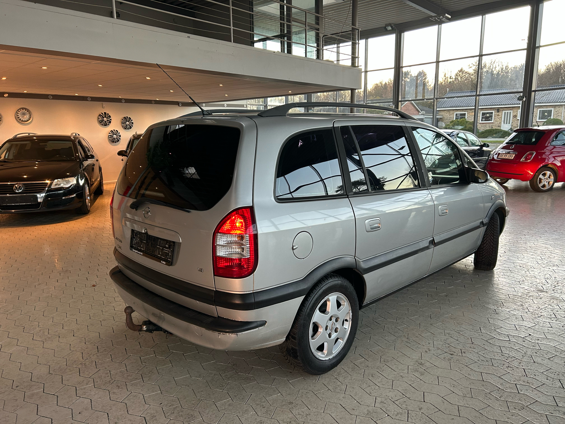 Opel Zafira 1,8 16V Elegance 125HK