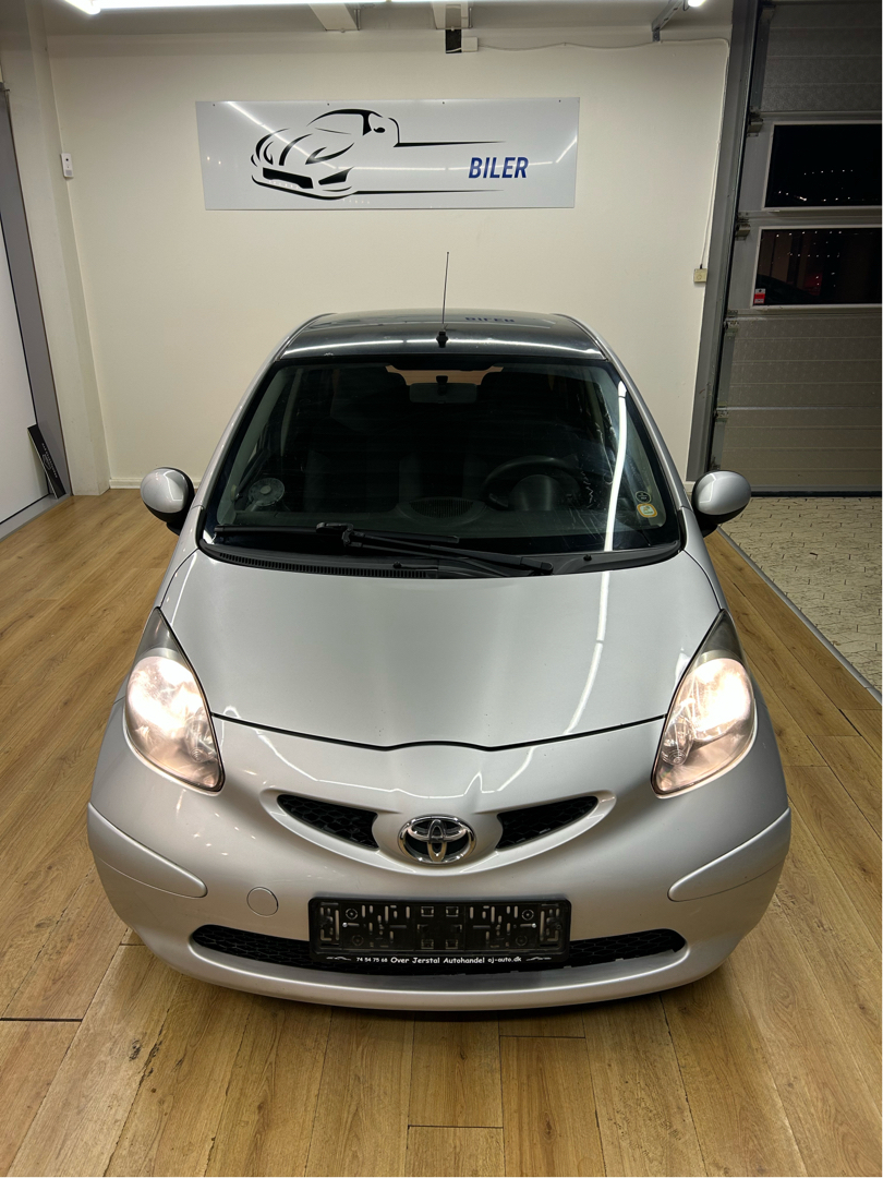 Toyota Aygo 1,0 68HK 3d