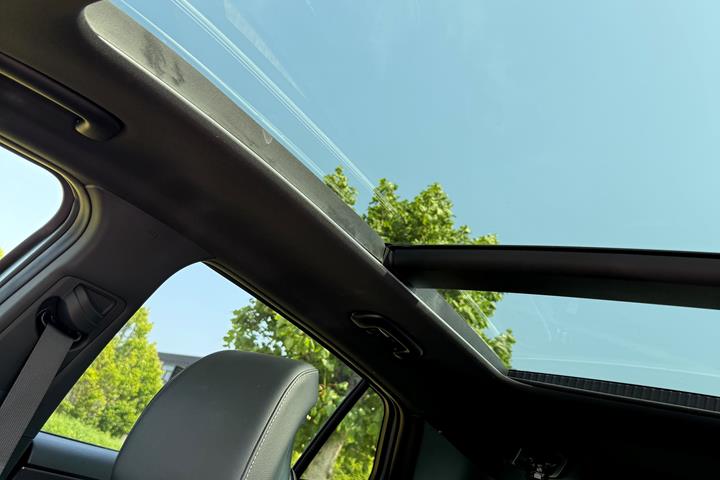 Grå Kia Sportage fra 2022