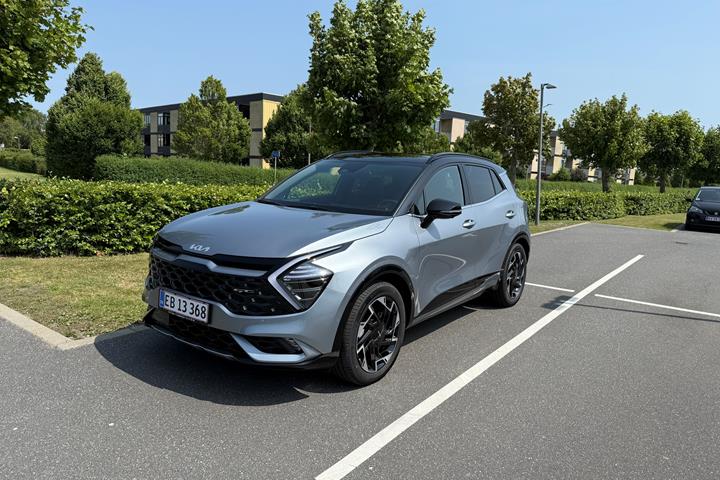 Grå Kia Sportage fra 2022