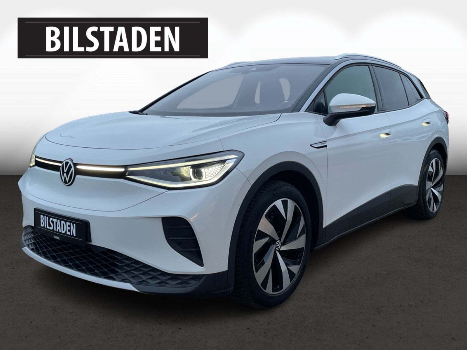 undefined VW ID.4 fra 2023 set udefra