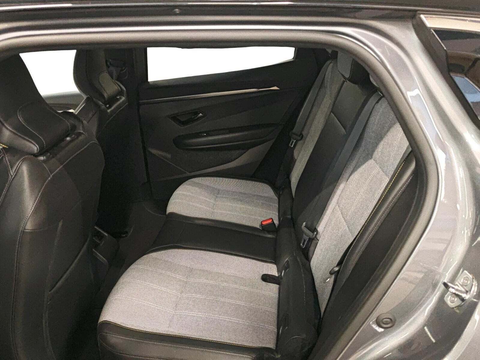 Renault Megane E-Tech 60 Techno