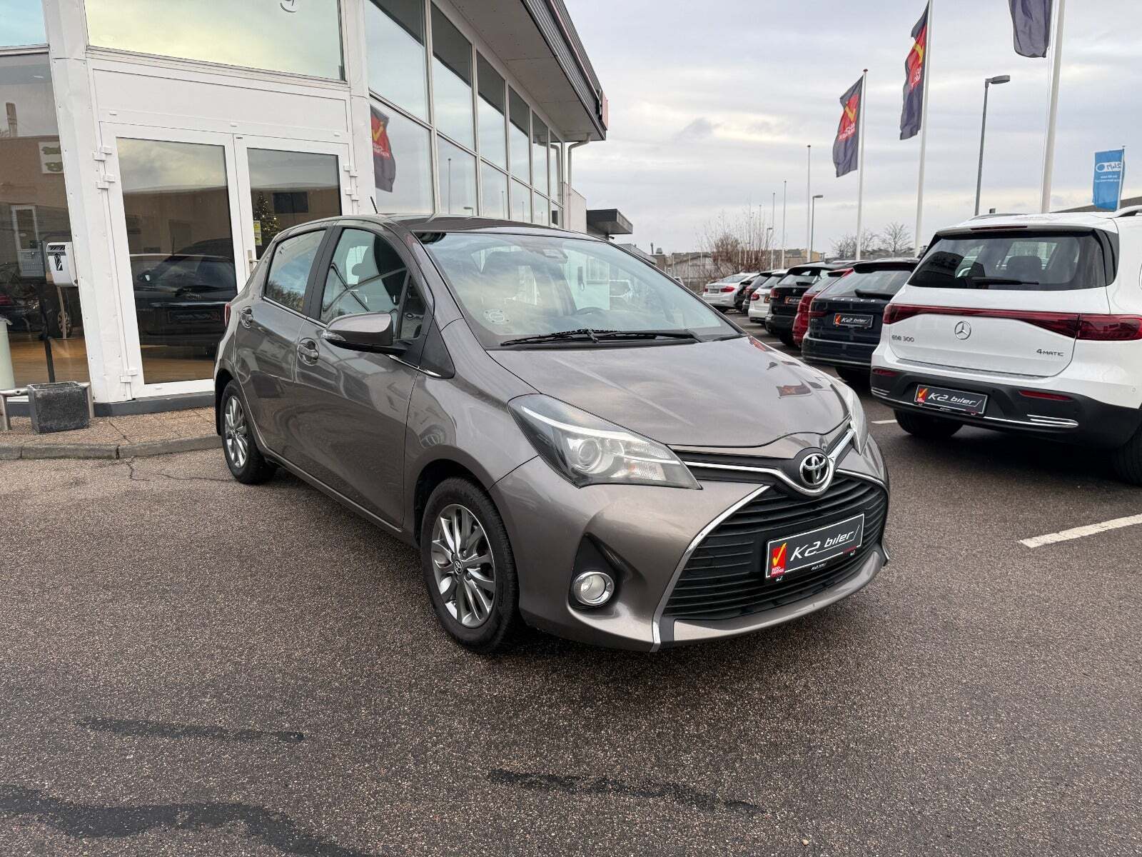 Toyota Yaris 1,0 VVT-i T2 Komfort