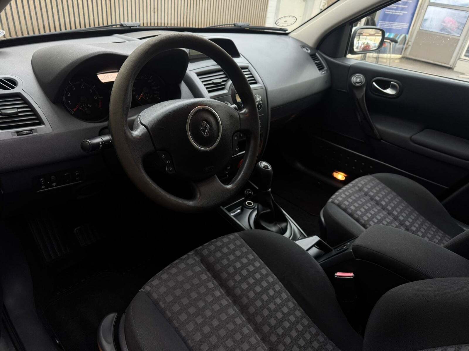 Sølv Renault Megane II fra 2007