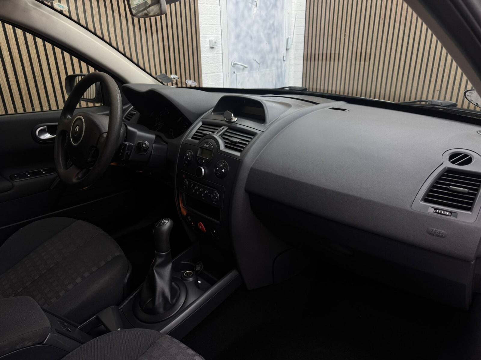 Sølv Renault Megane II fra 2007