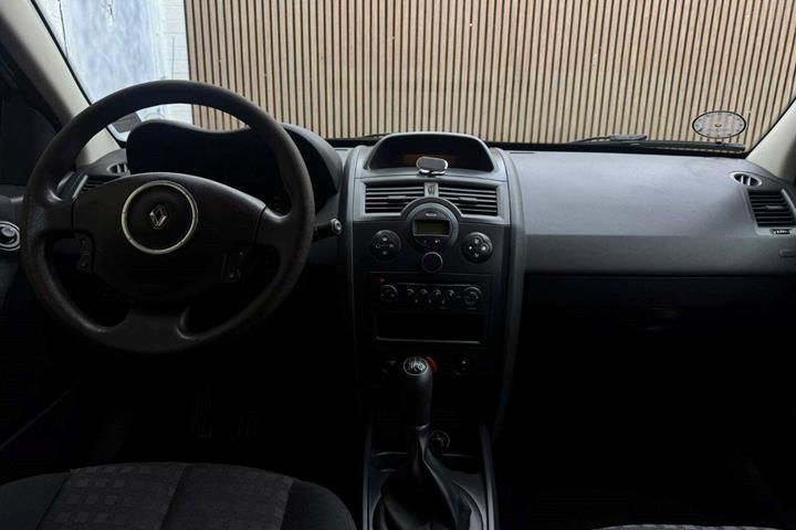 Sølv Renault Megane II fra 2007