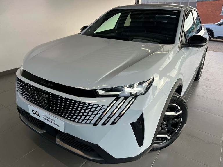 Peugeot e-3008 77 Allure Pack