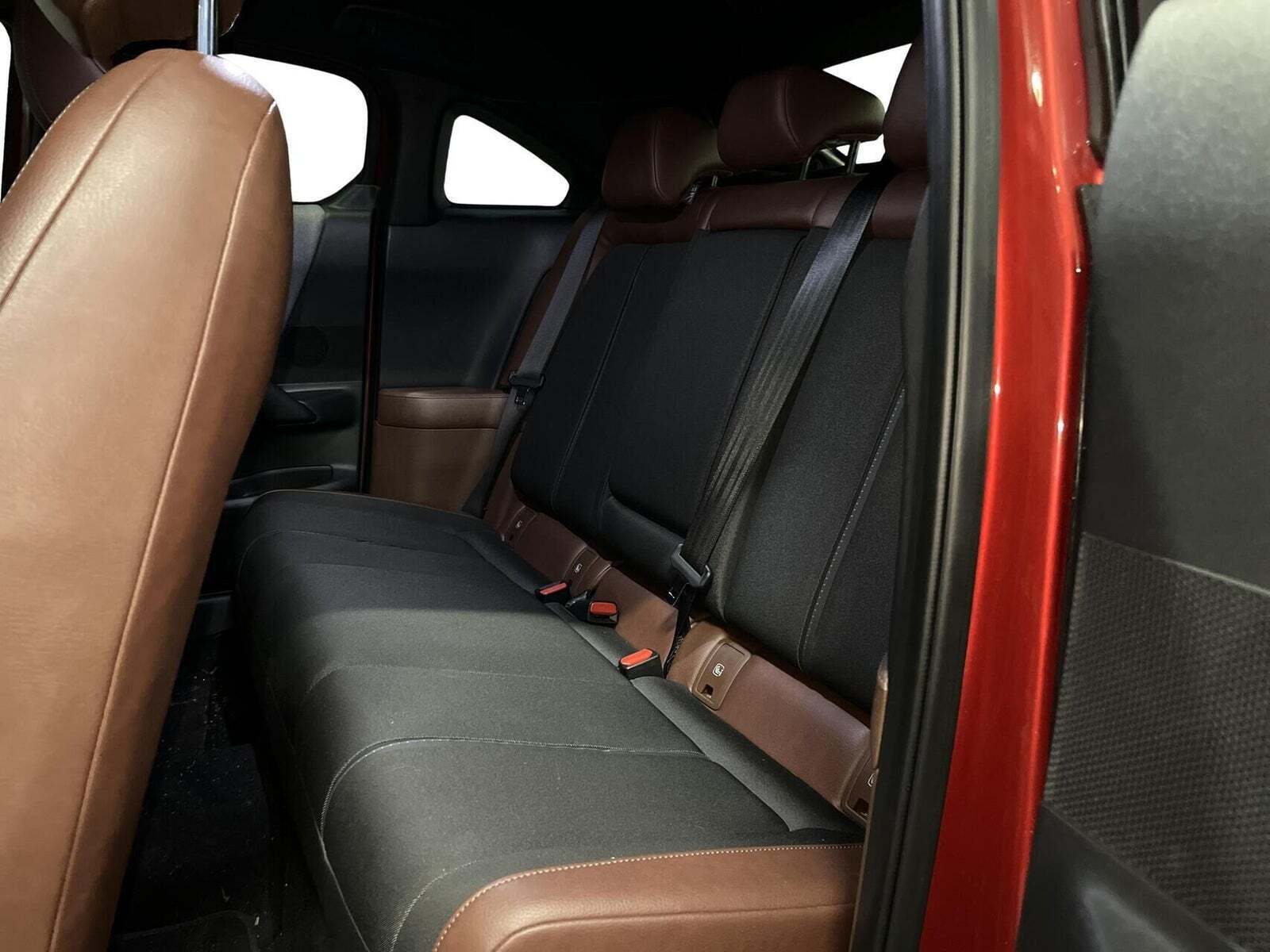 Mazda MX-30 e-SkyActiv First Edition