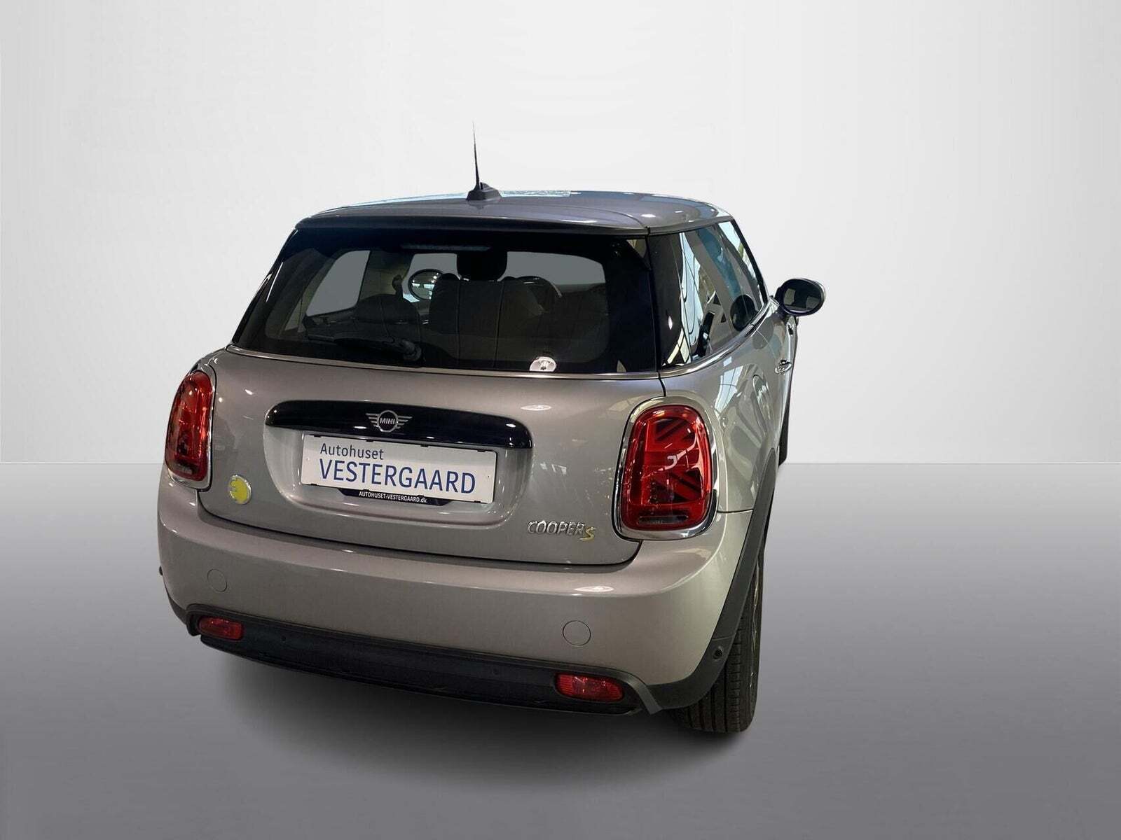 Mini Cooper SE Classic