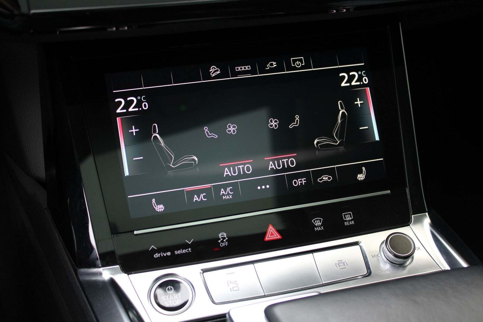 Sort Audi e-tron fra 2022