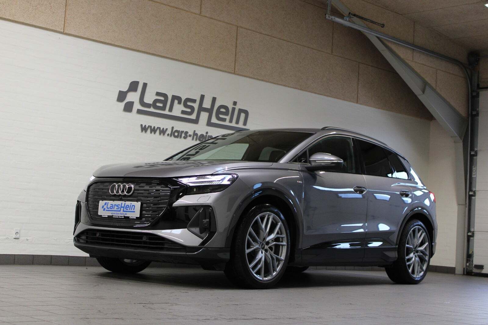 Audi Q4 e-tron 45 S-line