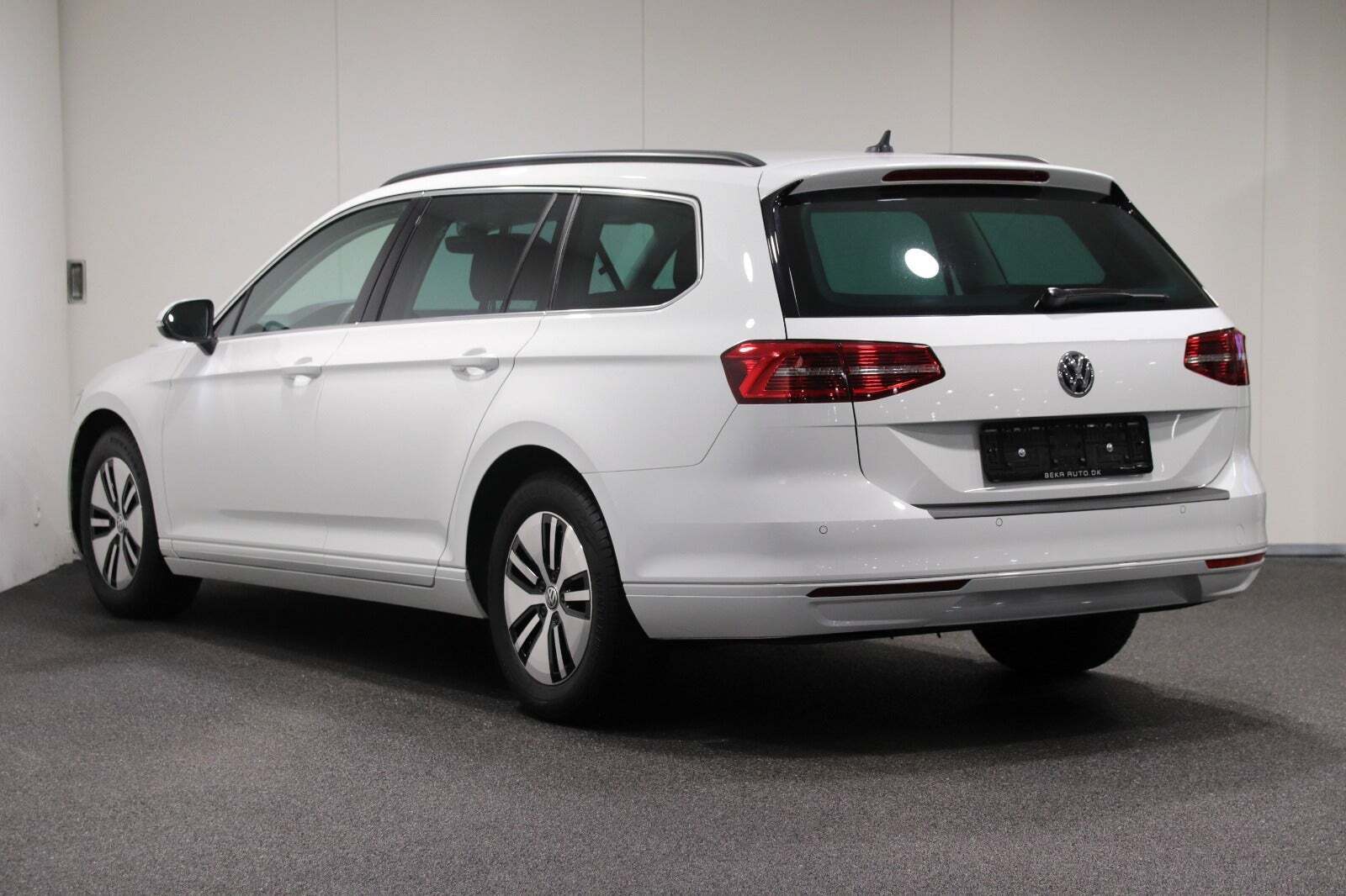 VW Passat 2,0 TDi 150 Comfortline Variant DSG Van