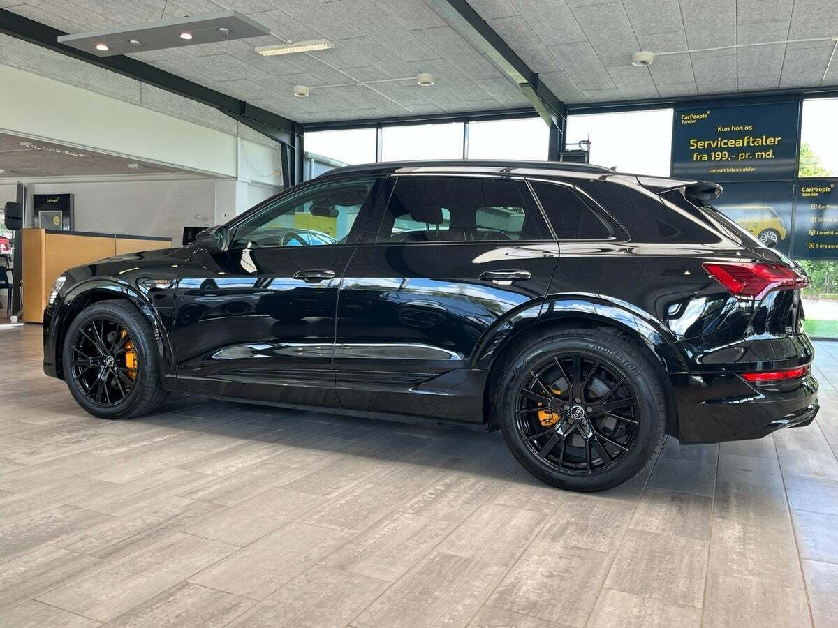Audi e-tron 55 Black Edition S-line quattro
