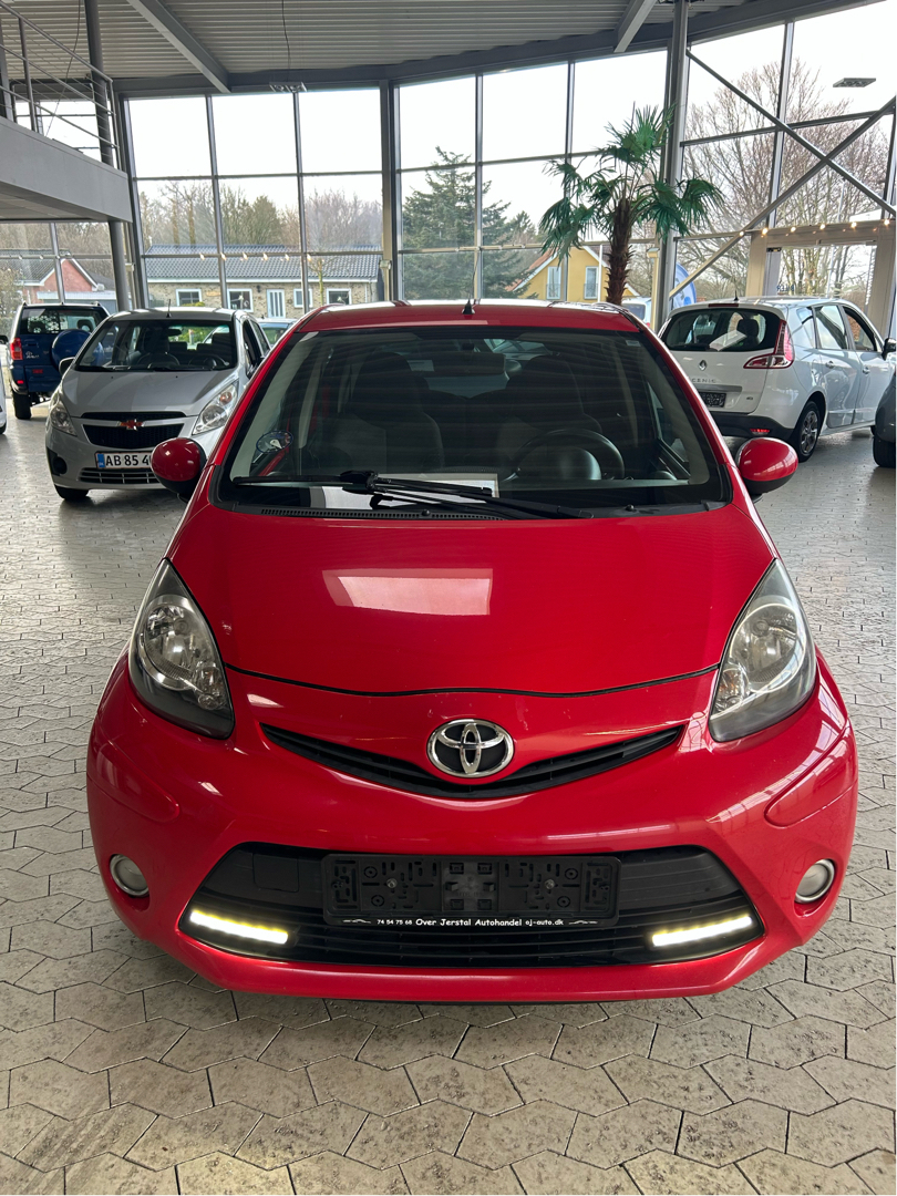 Toyota Aygo 1,0 VVT-I T2 Air Connect Comfort 68HK 5d
