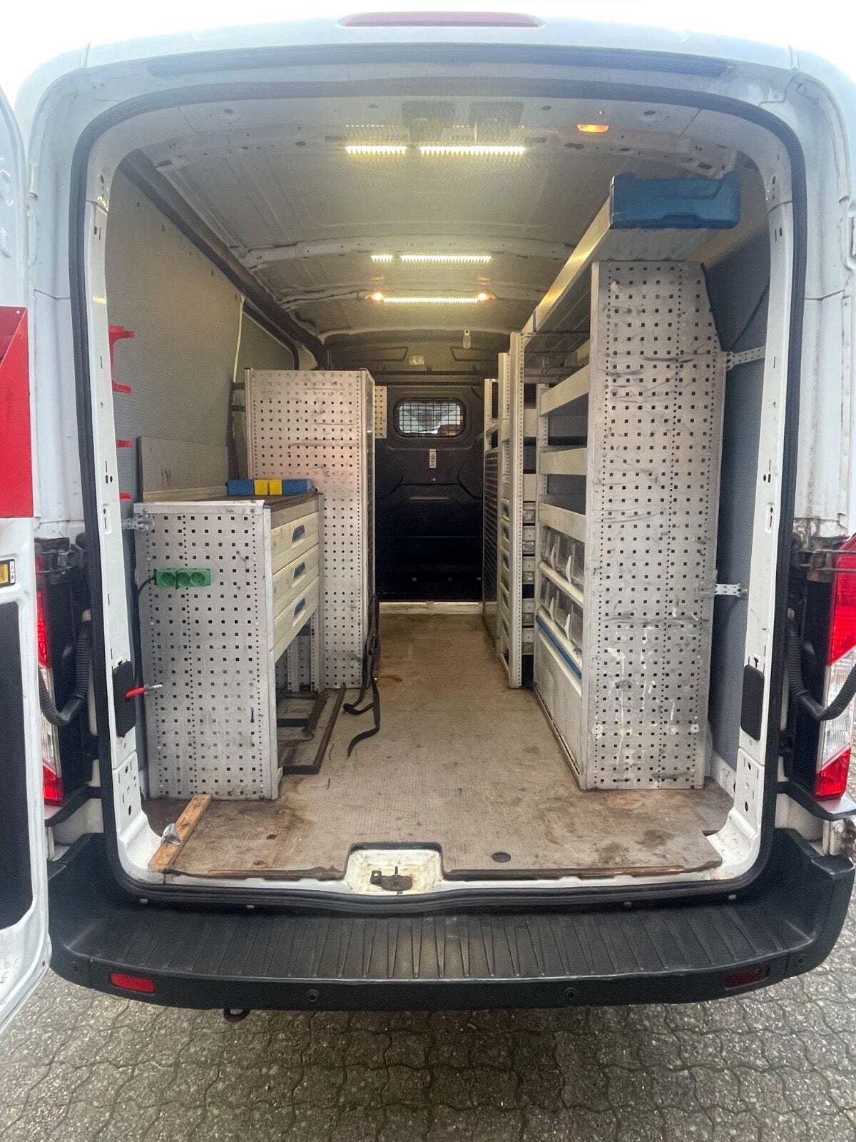 undefined Ford Transit 350 L2 Van fra 2016