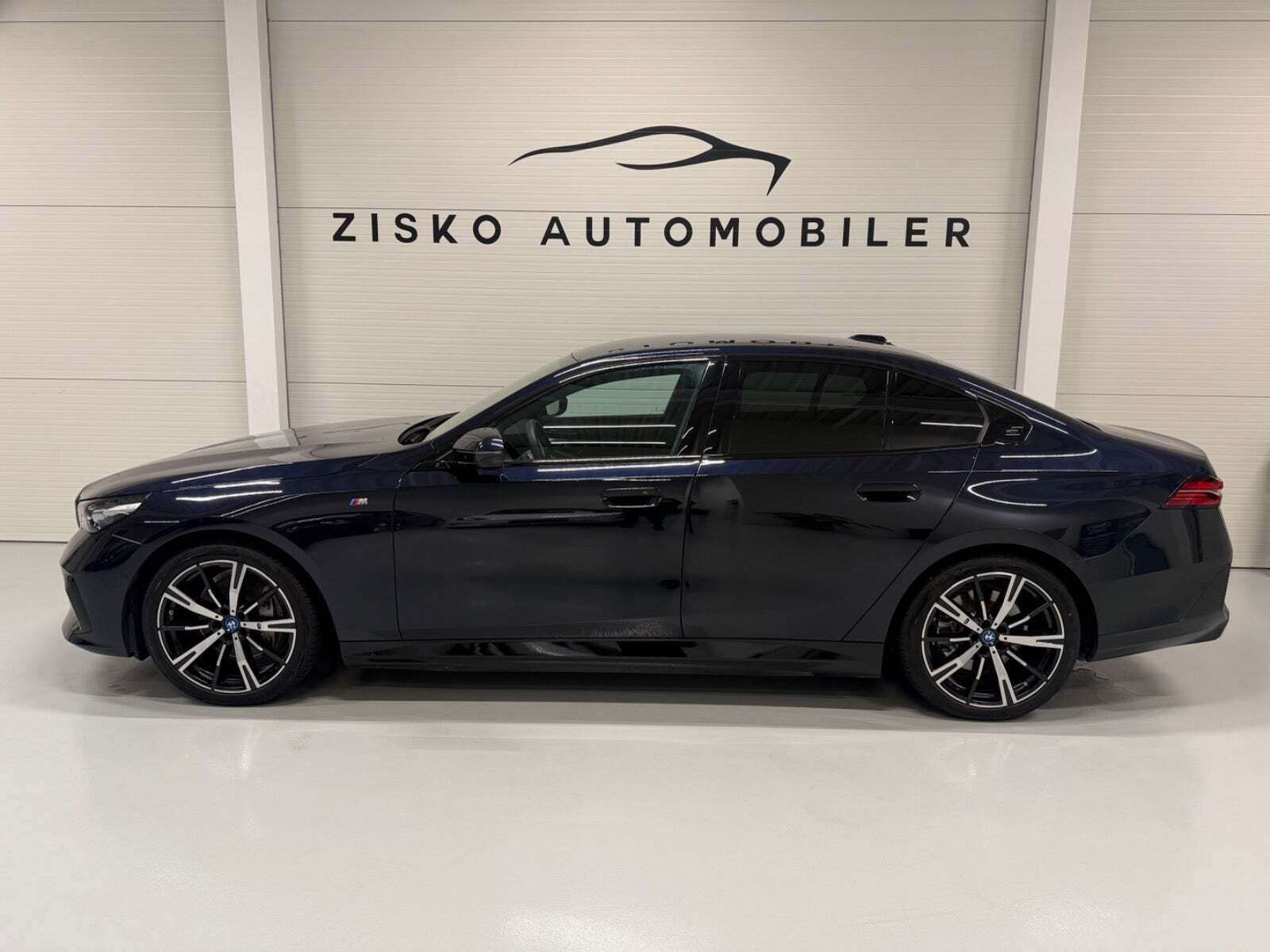 BMW i5 eDrive40 M-Sport