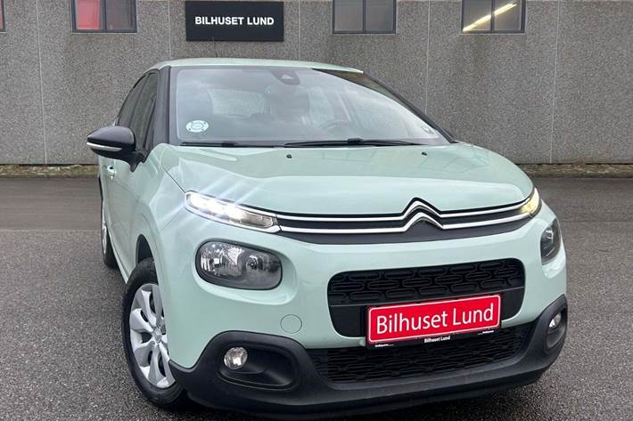 Grøn Citroën C3 fra 2019 set udefra