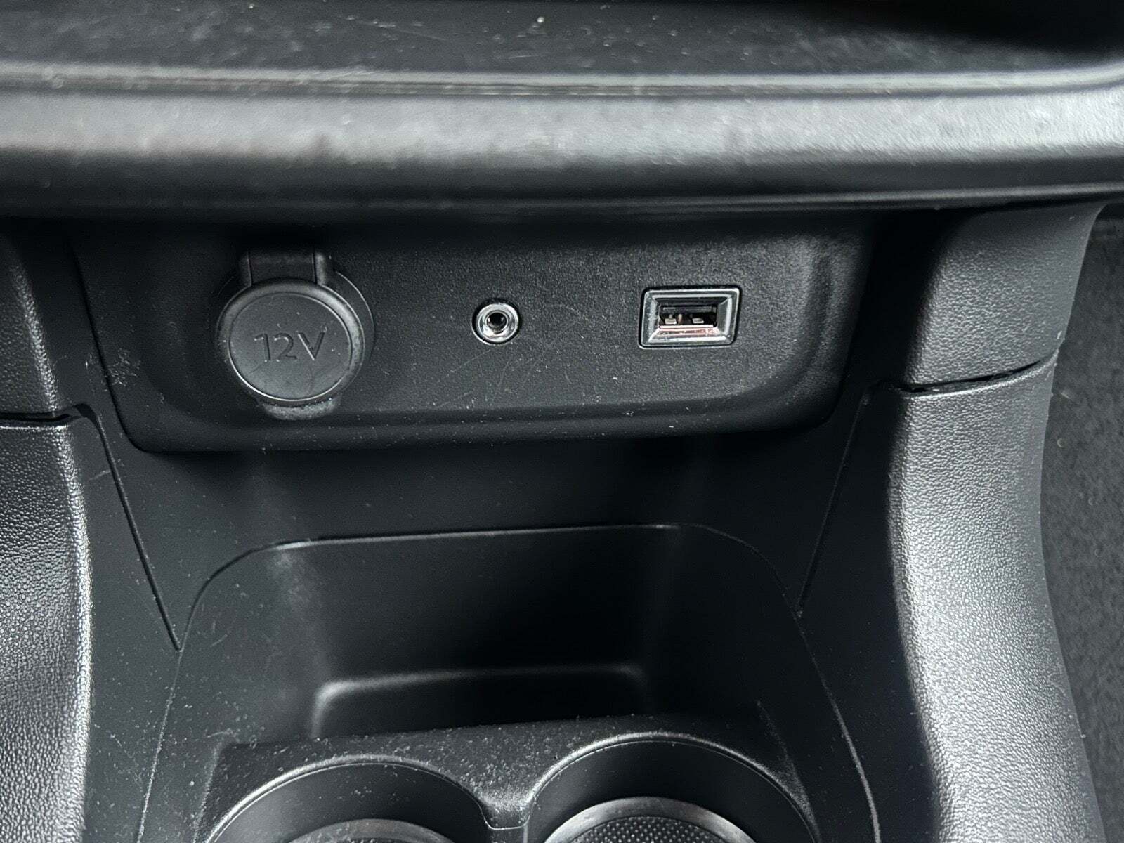 Grøn Citroën C3 fra 2019