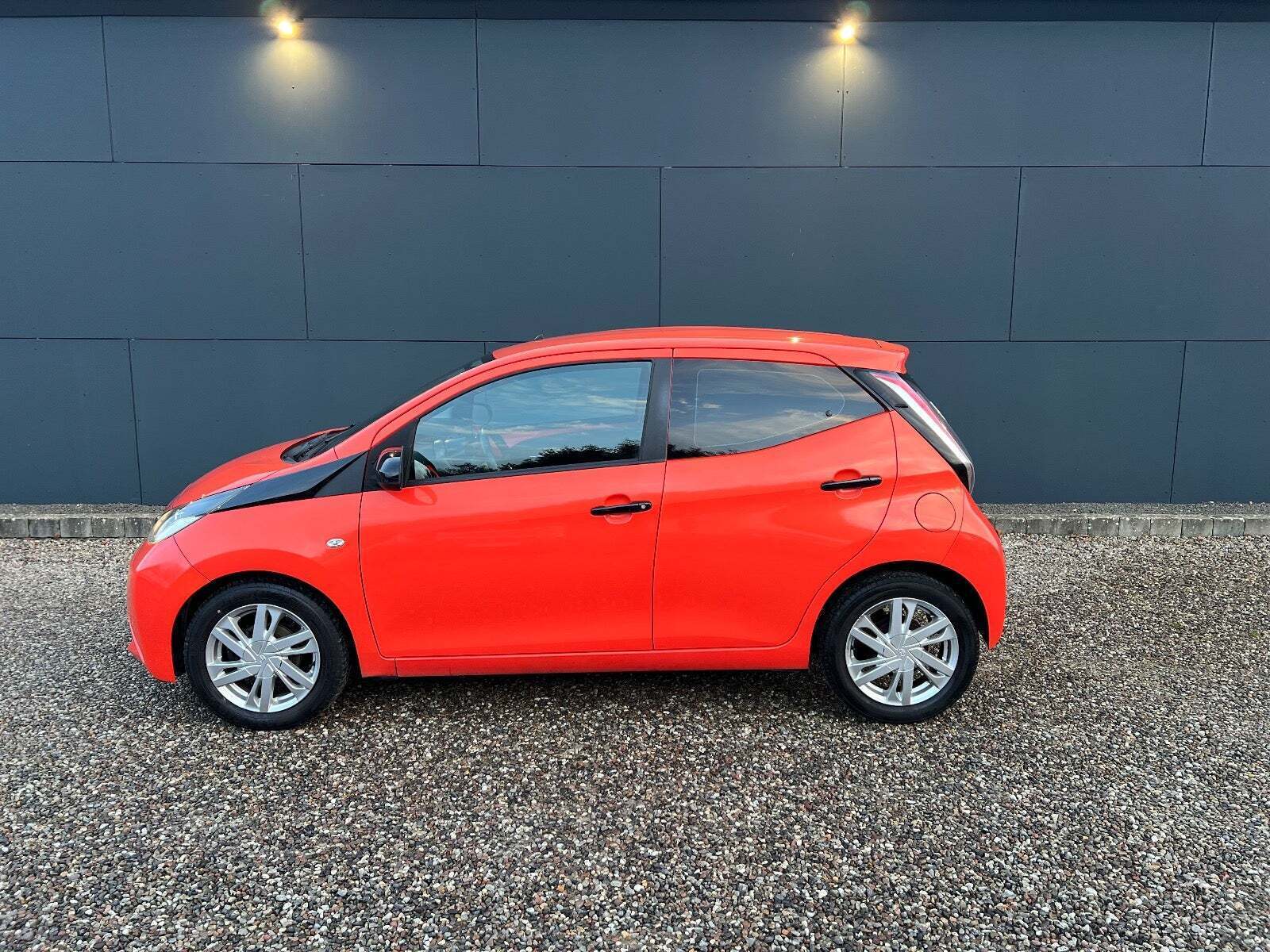 Toyota Aygo 1,0 VVT-i x